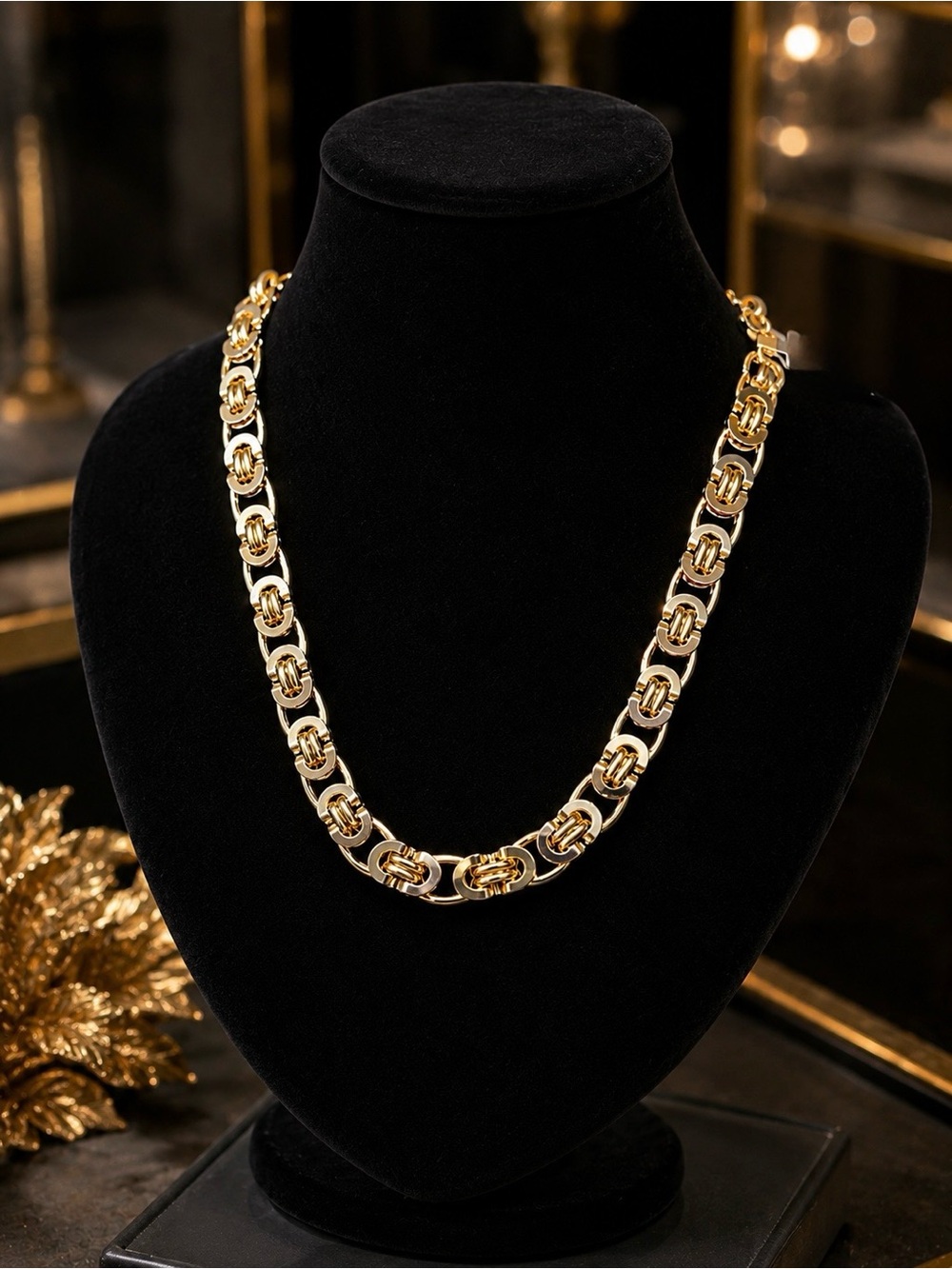 Banana republic chunky Gold Link Chain Necklace - Women's Jewelry